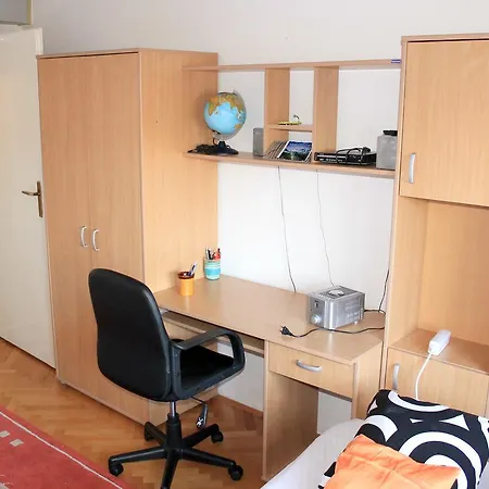 Studio Orange Апартаменты